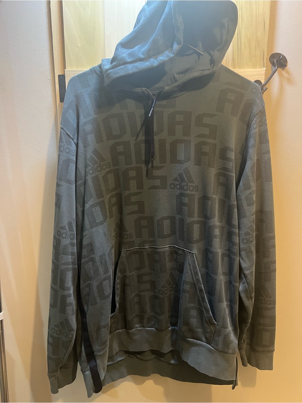 adidas Olive Logo-Print Pullover Hoodie